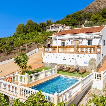 פריחיליאנה Villa Medina Paloma מראה חיצוני תמונה